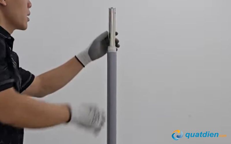 Điều chỉnh chiều cao của quạt