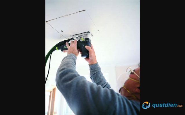 Cắt lỗ lắp quạt