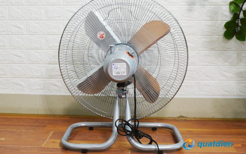 Chinghai FF9299 có 3 mức gió dễ sử dụng