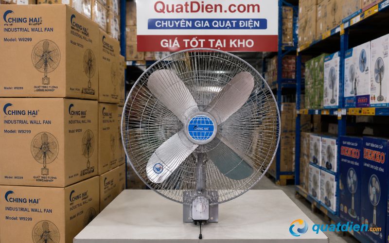 Mua quạt treo tường công nghiệp Chinghai W9299 145W tại QuatDien.com