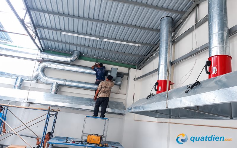 Quạt hút hướng trục – Tăng khả năng lưu thông không khí cho khu vực nấu nướng
