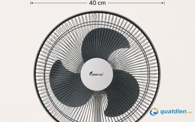 Quạt Chinghai HS916A ba cánh với sải cánh 40 cm