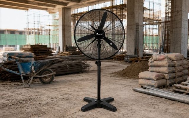 Quạt đứng công nghiệp Chinghai HS28-ĐN3Đ 215W phù hợp đa dạng môi trường làm việc