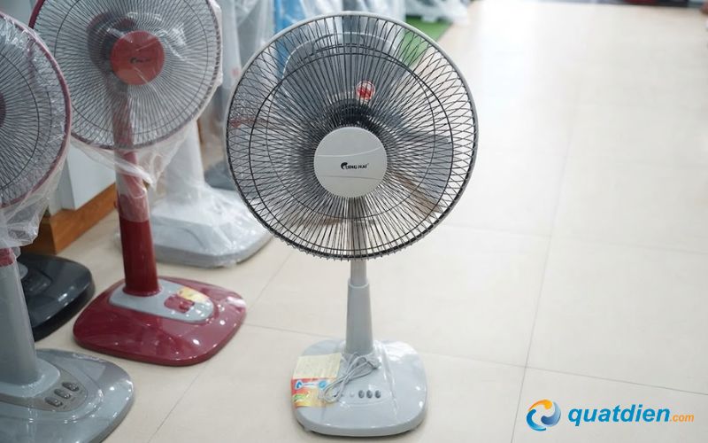 Chinghai H802 có thể điều chỉnh chiều cao linh hoạt