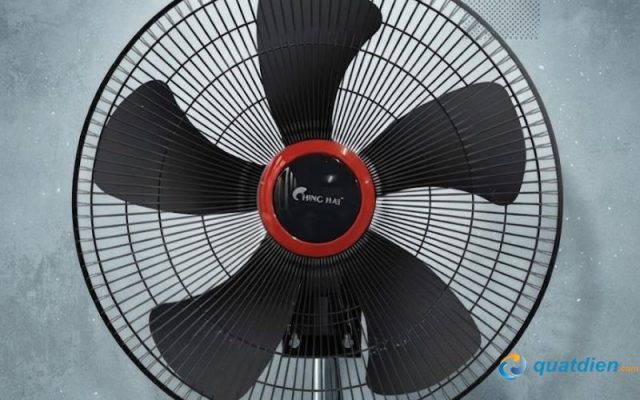 Quạt treo tường Chinghai W17" 5 cánh 75W - thiết kế mạnh mẽ.