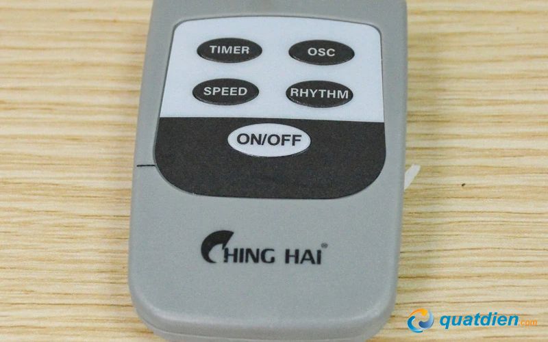 Chinghai W615A/A2 55W có trang bị remote điều khiển