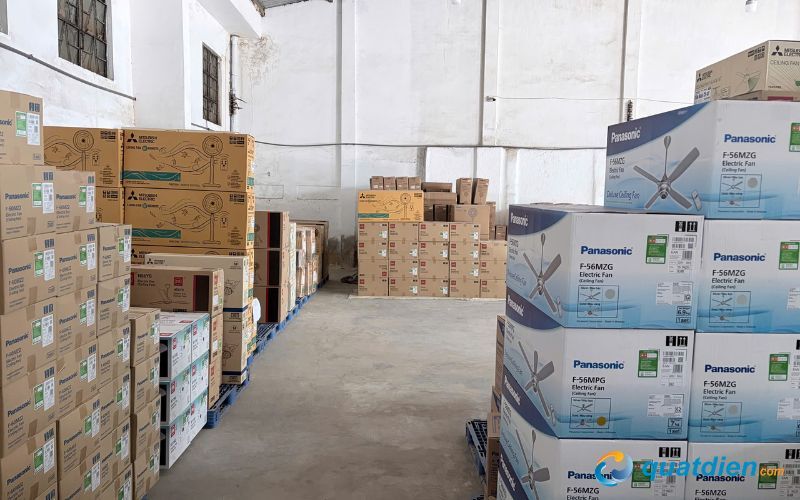 QuatDien.com cung cấp phụ kiện quạt, hỗ trợ lựa chọn móc treo phù hợp