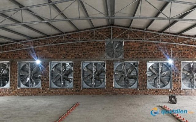 Deton FAD 40-4 có thiết kế vuông gọn và lưu lượng 2.880 m³/h