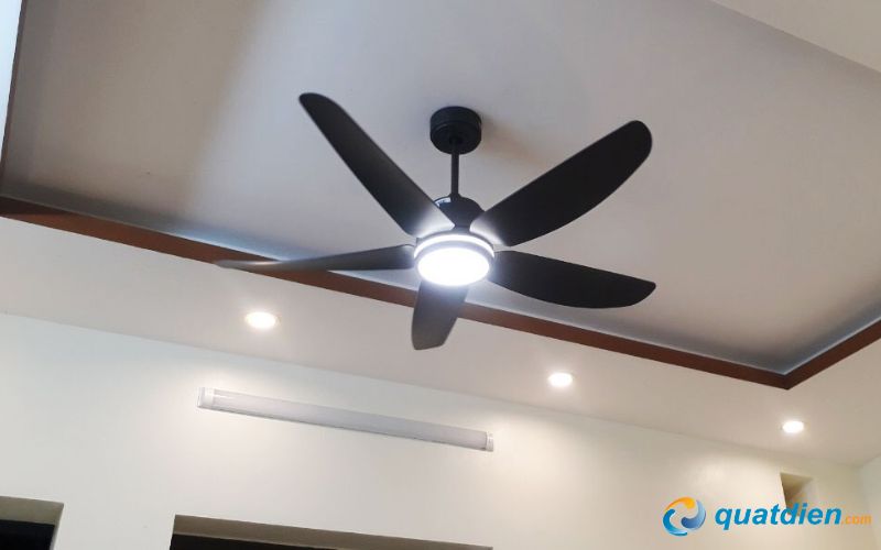 Thiết kế tích hợp giúp quạt Benny phù hợp những không gian hạn chế thiết bị trên trần