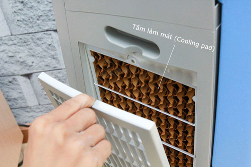 cooling-pad-quat-hoi-nuoc-va-cach-su-dung-quat-hoi-nuoc