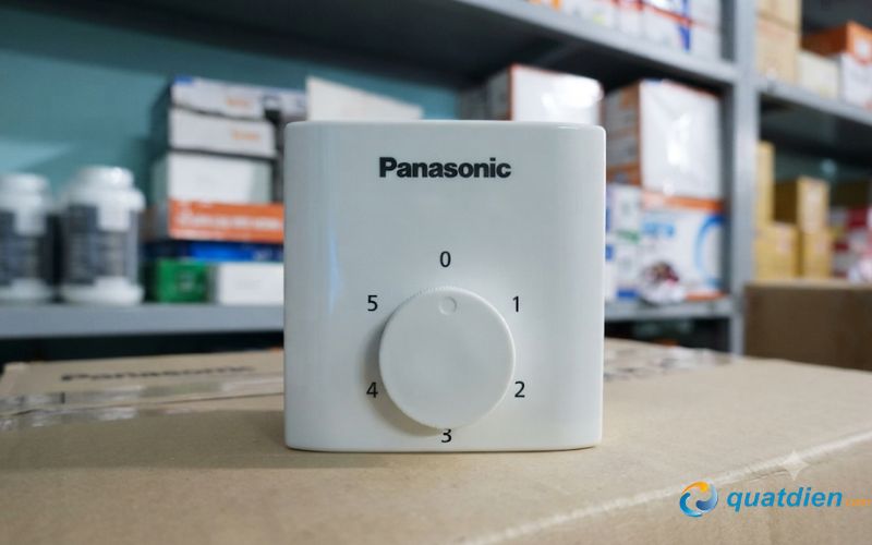 1 Công nghệ tạo gió dịu giúp luồng không khí lan tỏa đều đặn.