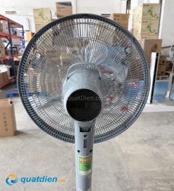 Quạt Hitachi LF-D6RCGM (xám) thiết kế 7 cánh