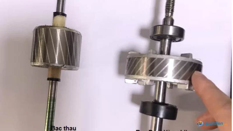 Bạc đạn giữ trục quạt cố định, bạc thau có thể di chuyển nhẹ