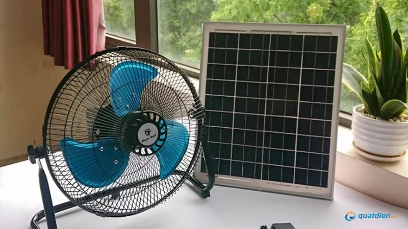 Quạt dùng pin mặt trời chuyển đổi ánh nắng thành điện