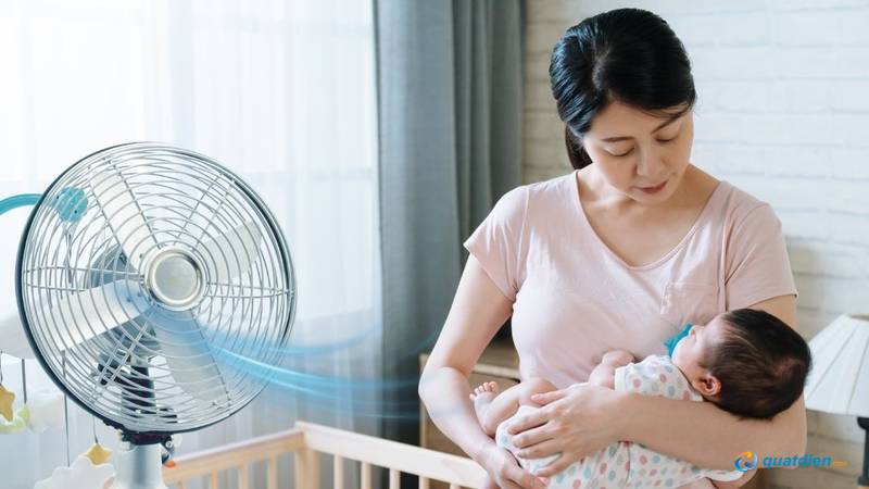 Hướng quạt chếch sang bên cho gió nhẹ