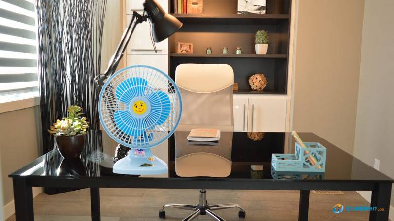 Quạt bàn Lifan B-106 giúp làm mát nhẹ nhàng, phù hợp không gian nhỏ