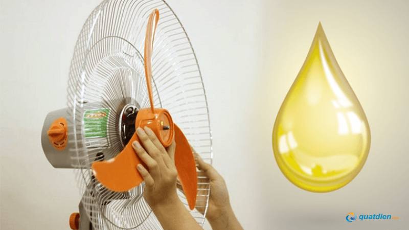 Nhỏ dầu bôi trơn cho trục quạt Senko