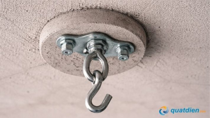 Móc treo quạt dùng cho trần xi măng