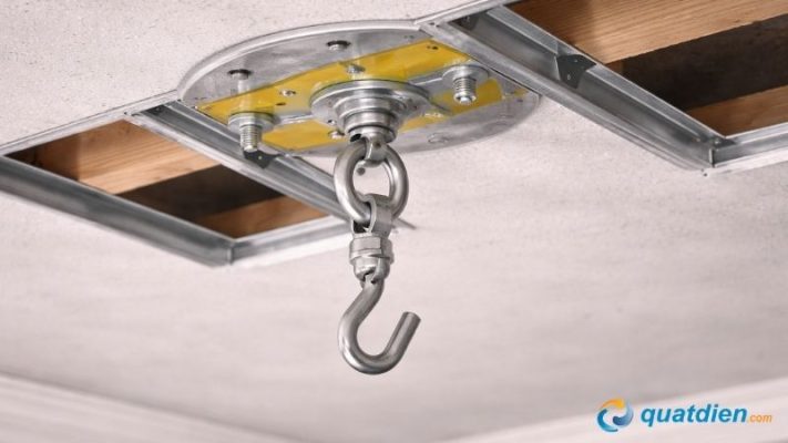 Móc treo quạt dùng cho trần thạch cao 