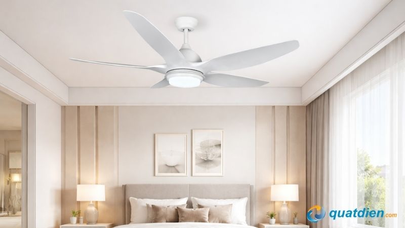 Quạt trần QT02-T phân bố đều nhờ sải cánh lớn