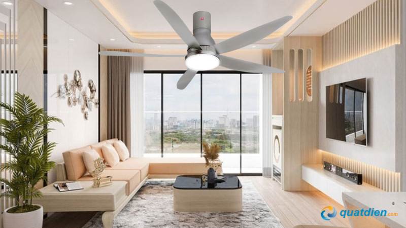 Mẫu quạt trần KDK có đèn phù hợp phòng khách hiện đại