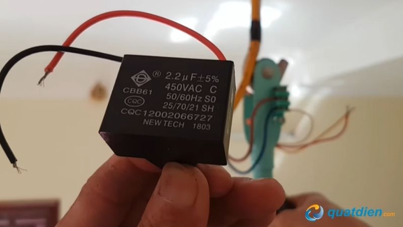 Tụ điện mới đầy đủ và giống với thông số của tụ điện quạt trần cũ