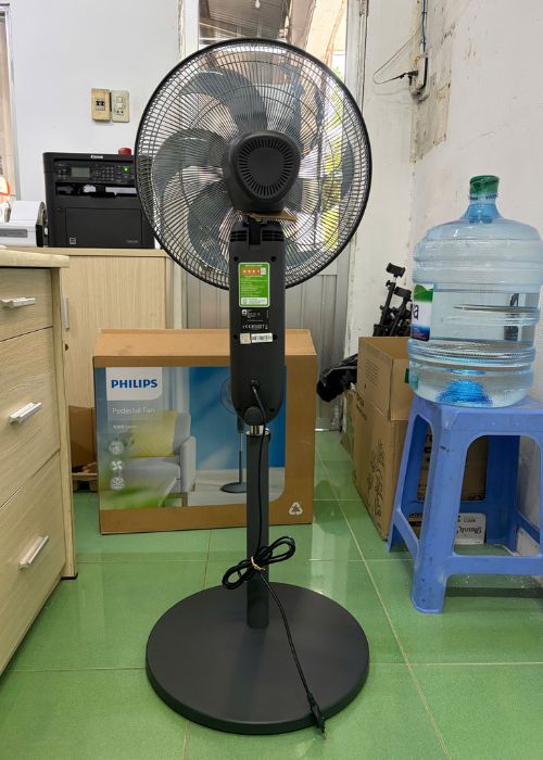 HÌnh ảnh thực tế quạt đứng Philips CX1520/01 tại QuatDien.com
