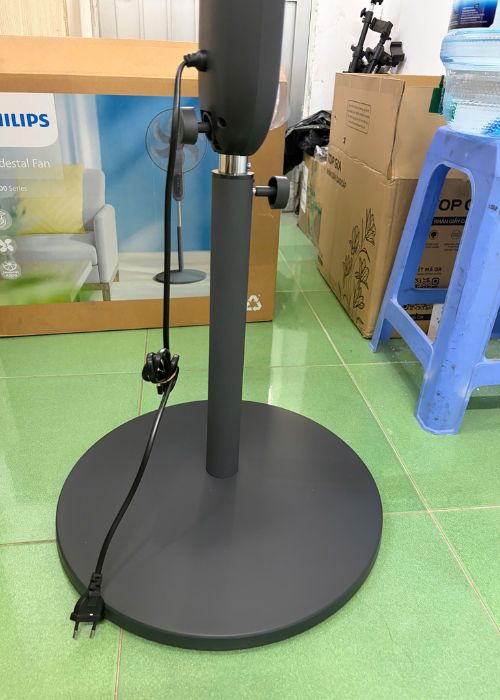 HÌnh ảnh thực tế quạt đứng Philips CX1520/01 tại QuatDien.com