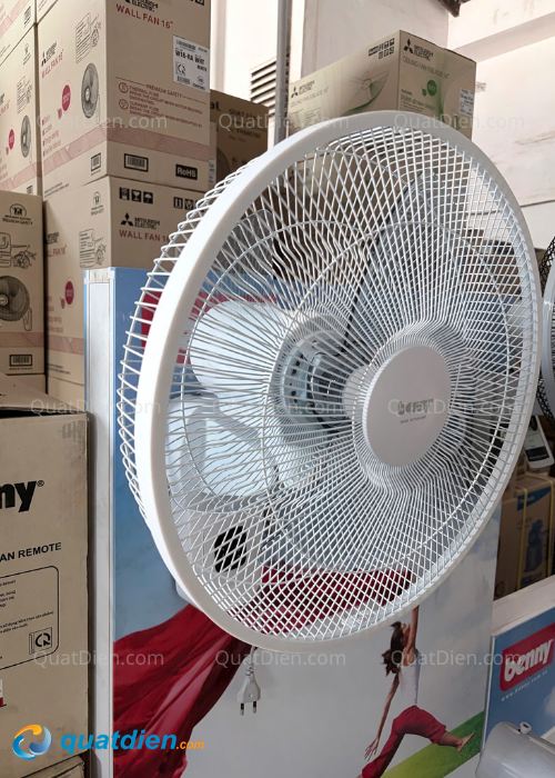 Quạt treo tường 3 cánh Benny chính hãng nhập khẩu Thái Lan