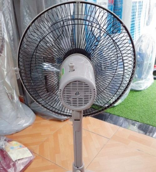 Quạt lỡ nhỏ Chinghai HS802-2