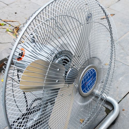 Quạt sàn công nghiệp Chinghai FF9199 cánh nhôm 112W-4